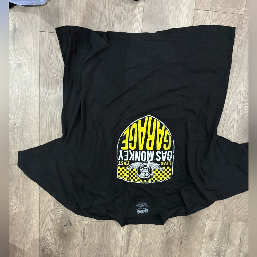 Men’s t shirt